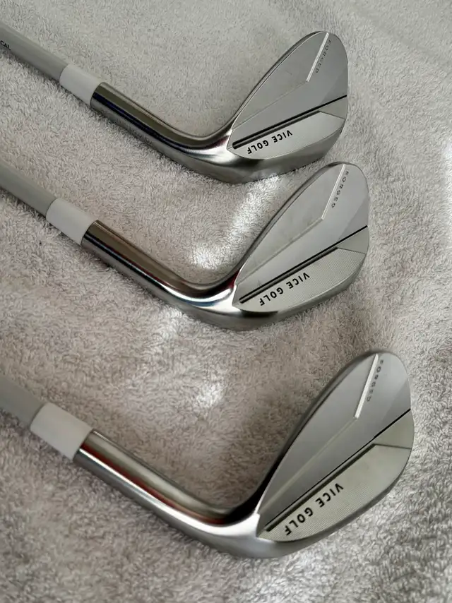 Vice Golf RH Full-face Wedge Set in Golf in Oshawa / Durham Region - Image 7