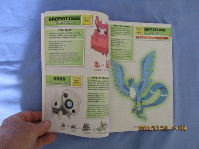 Pokemon Super Deluxe Essential Handbook in Comics & Graphic Novels in Kingston - Image 3