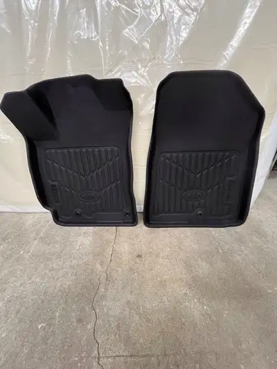 KIA FORTE Winter floor liners. Front set. New condition. $60.00