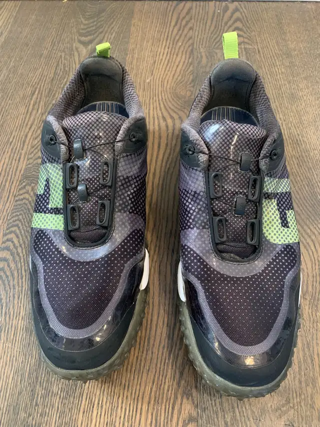 Foot Joy BOA Men’s Golf Shoes - Size 10 in Golf in Ottawa - Image 3