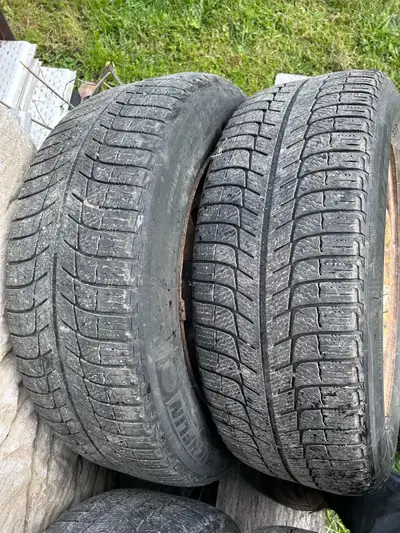 Michigan winter tires on rims $60 for the set, pick up only in Addison, came off a SUV Subaru Forest...
