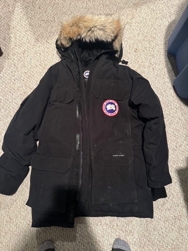 Men’s and women Canada goose winter jackets  in Women's - Tops & Outerwear in Guelph