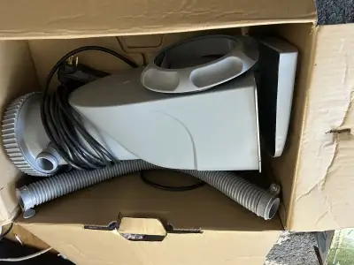 This is a FunSicle SkimmerPlus Filter Pump, perfect for keeping your pool clean and clear all season...