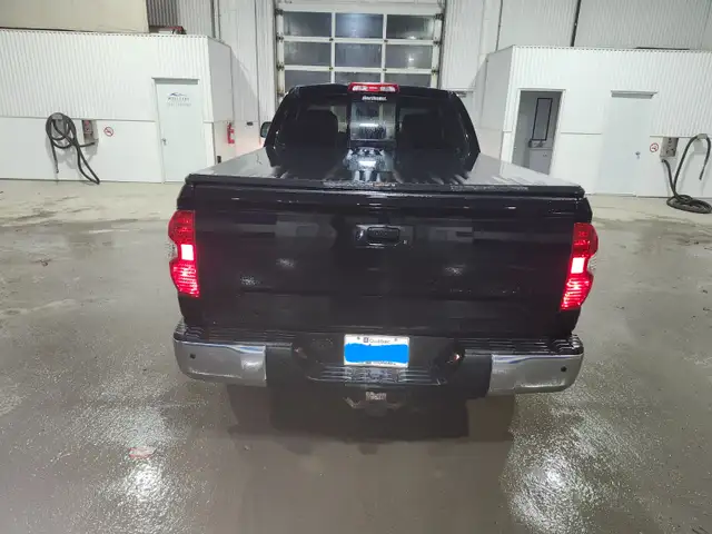 Toyota Tundra Double Cab 2014 in Auto Body Parts in Lévis - Image 7