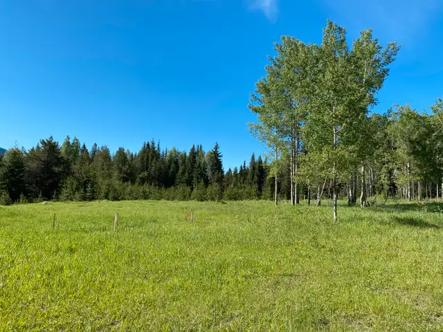 3% Financing; 15 Acreages- 1.3 to 6 acres, 25 Mins S of Kelowna63010224709251121