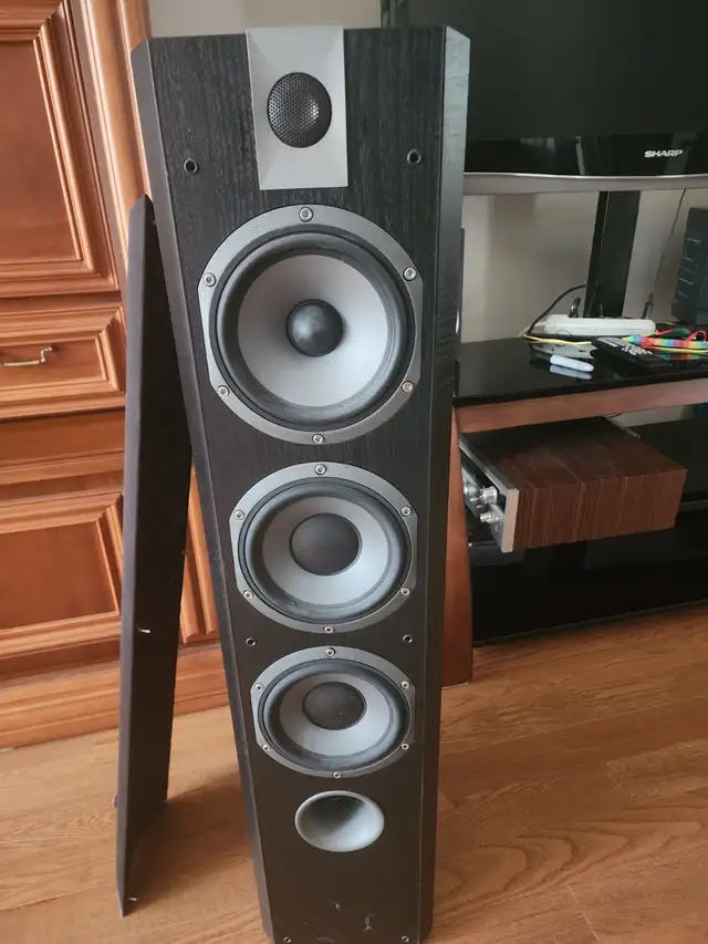 Focal Chorus 726 v in Speakers in Oshawa / Durham Region - Image 8