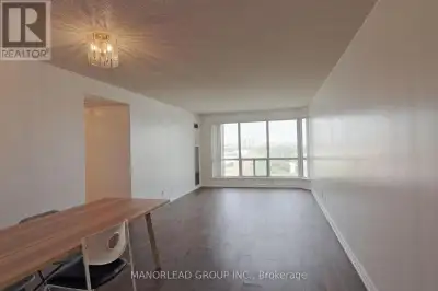 3 bedroom condo in Scarborough for rent