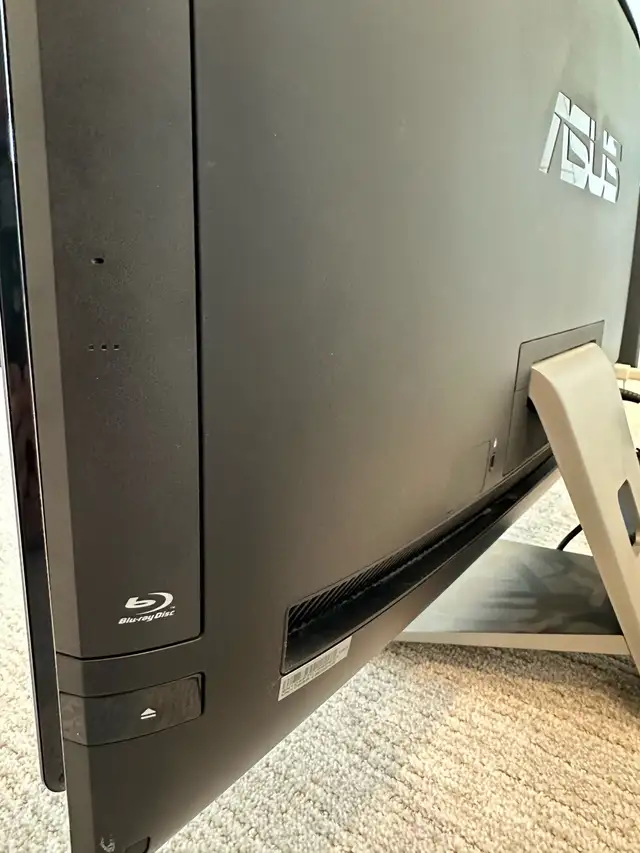 Asus all-in-one pc 27” touch screen i7 in Desktop Computers in Edmonton - Image 6
