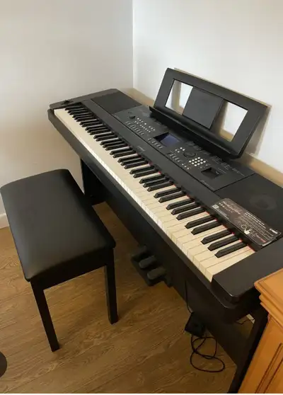 piano GDX 650 tout équipé, View more