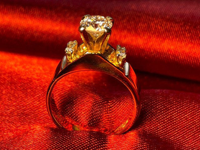 Bague or 14 K avec diamant de 70 points dans Bijoux et montres  à Longueuil/Rive Sud - Image 2