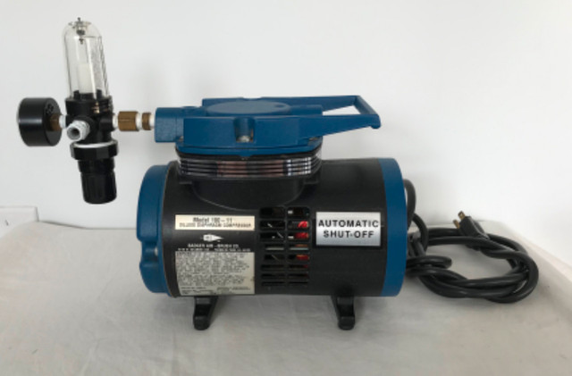 Badger Model 180-11 Air Brush Compressor Norgren regulator in Hobbies & Crafts in Saskatoon