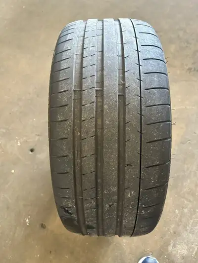 2 x 255/35/19 IMPERIAL echo tires 80% tread left good conditon ,, fit for bmw mercedes benz audi kia...