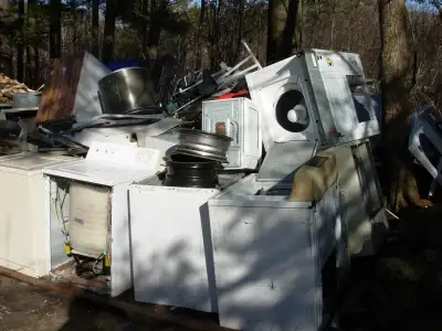 WILL PICK  UP OLD APPLIANCES ETC, View more