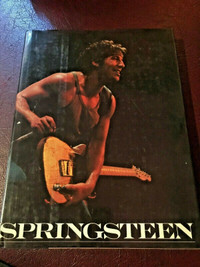 Bruce Springsteen - A Rolling Stone SC Book by Hilburn, Robert