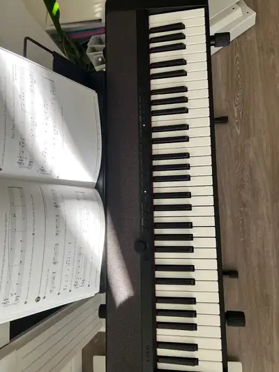 Casio CT-S1 Portable 61-Key Digital Piano – Barely Used, Like Ne, View more