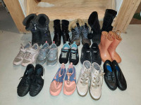 13 pairs of girls shoes. Size 3