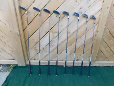 RIGHT-HAND H-BORE HYBRID IRONS SET, View more
