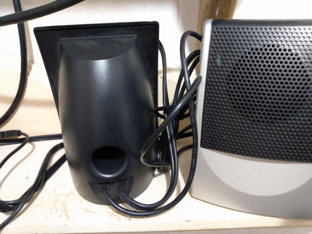 SMALL SPEAKERS AVAILABLE FOR SALE in General Electronics in Saint John - Image 2