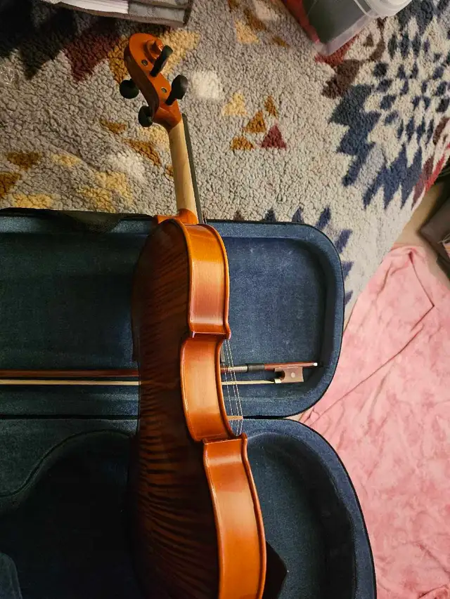 Full Size Violin | String | City of Toronto | Free local classifieds ...