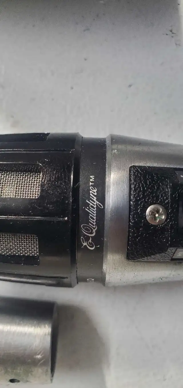 Shure microphone set in Pro Audio & Recording Equipment in City of Toronto - Image 7