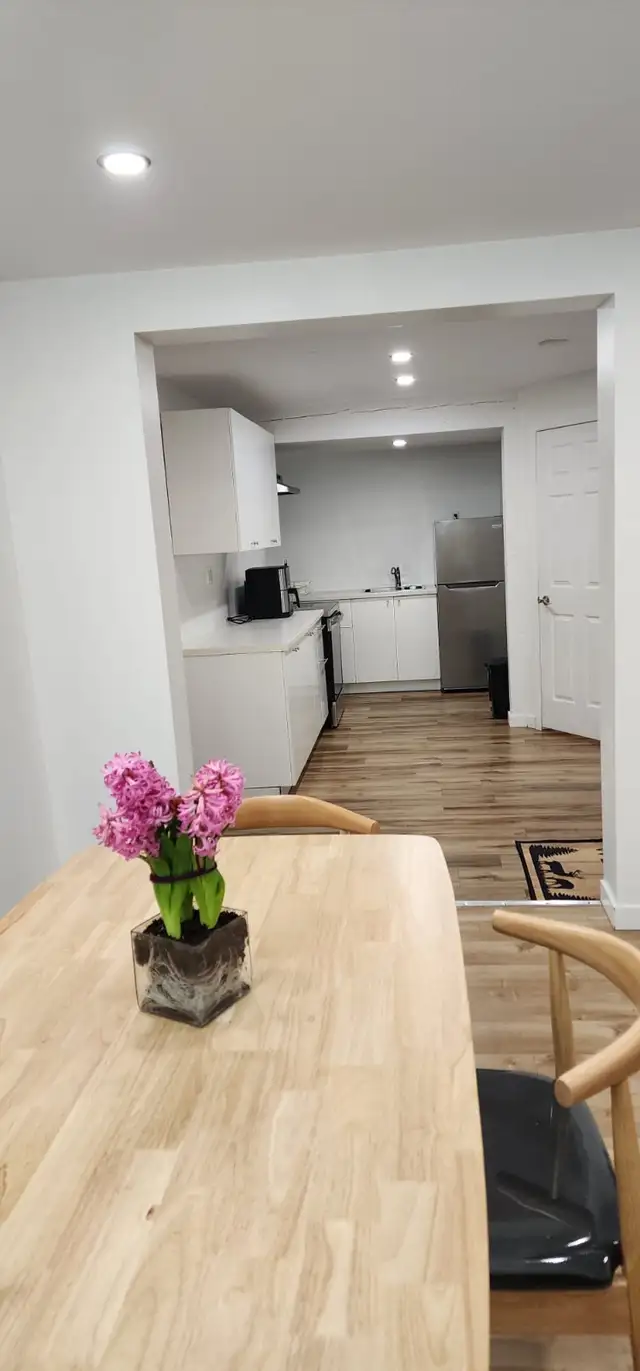 2026 World Cup Hub | Luxury West Van Suite in British Columbia in Canada - Image 7