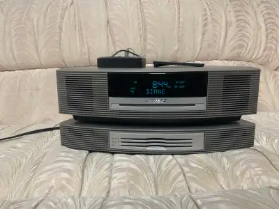 Bose wave System,3 changer and Bluetooth device, View more
