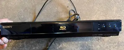 Sony BDP-S590, View more