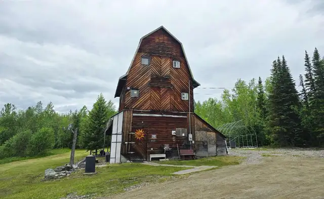 5 Acres & house, Quesnel628666619389471218