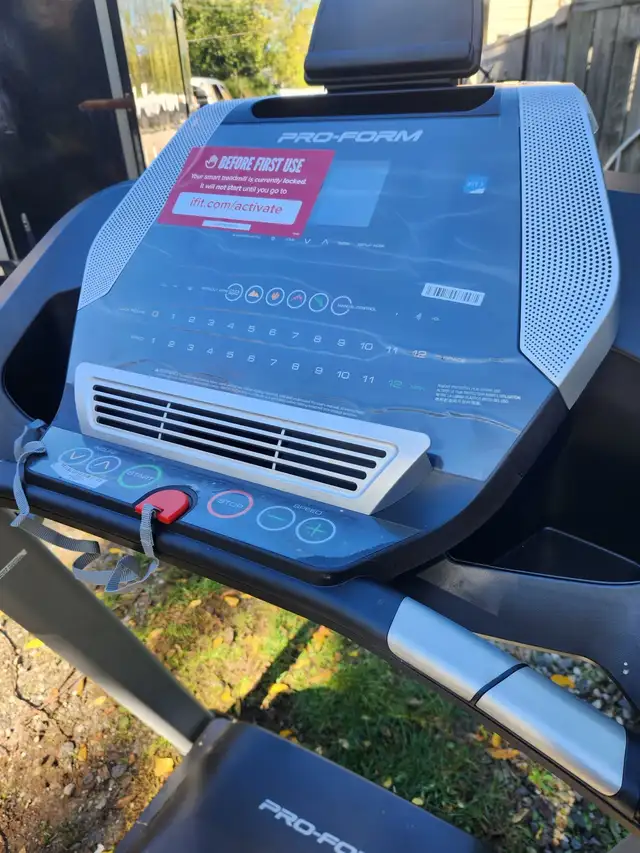 treadmill brand new 