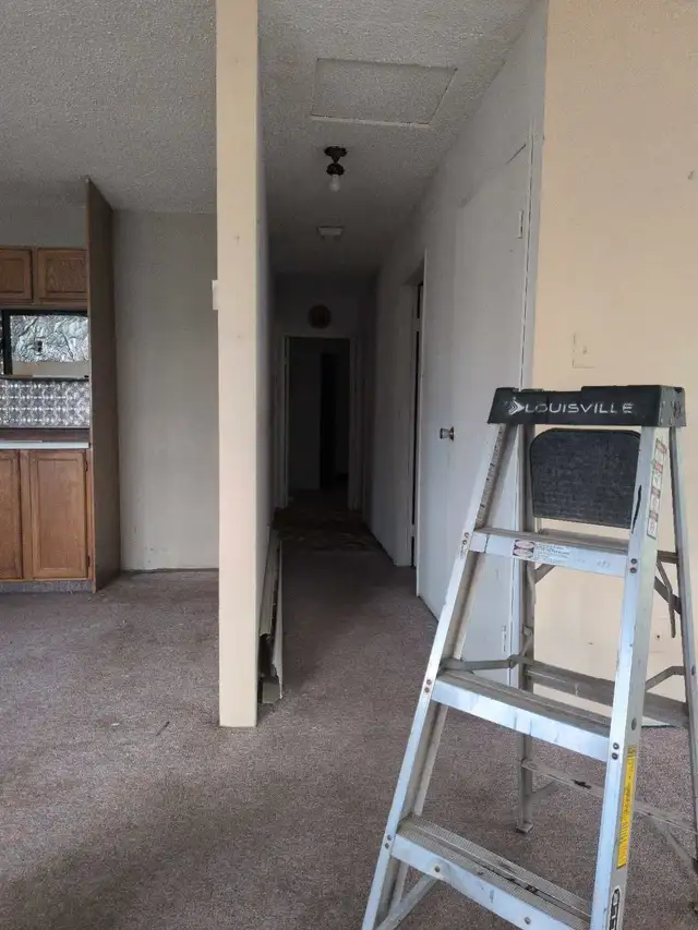 house,needs to be moved,off property.63826903938433123