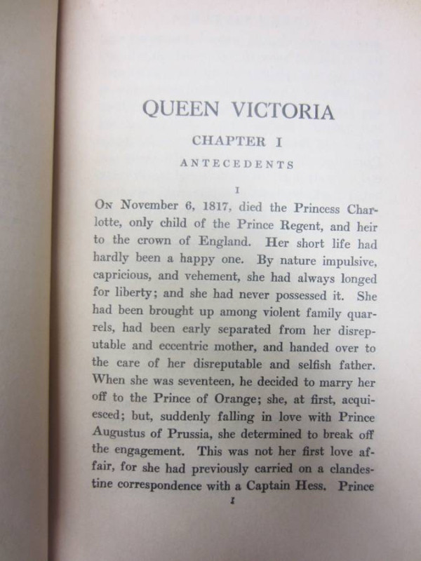 Queen Victoria (Lytton Strachey) in Non-fiction in Comox / Courtenay / Cumberland - Image 4