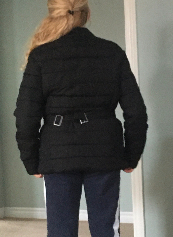 Light winter woman’s jacket in Women's - Tops & Outerwear in Barrie - Image 3