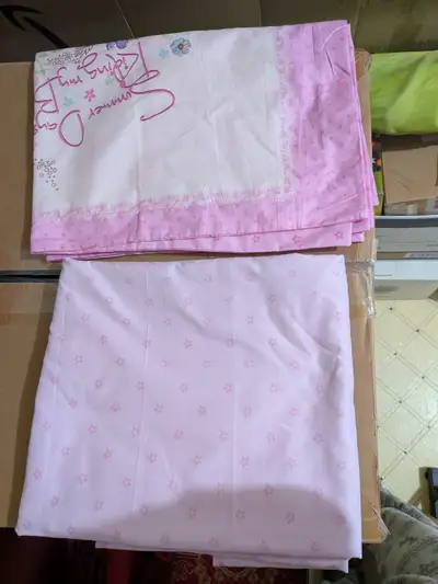 queen size flat sheet+ pillow sheet *2, View more