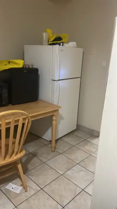 Shared rooms for rent near Seneca newham available for August and September only,immediately $400 &...