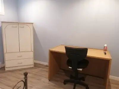 ****chambre propore en face de l'université Laval***