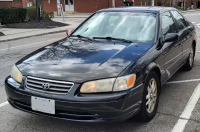 2000 Toyota Camry XLE - Great Condition - $900 Firm