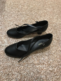 Character Dance Shoes, Women's 8 1/2 Like New