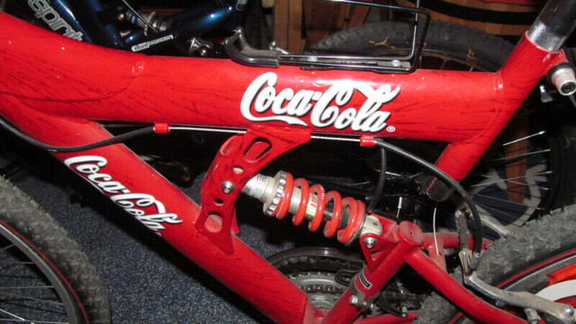 2 velo bicycle coke coca-cola collection dart free spirit dans De route  à Laurentides - Image 2