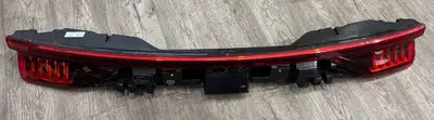 2020 Audi Q8 lid mounted tail light for sale The condition is like new For further questions do not...