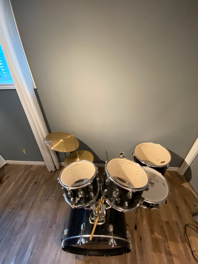 Mapex Tornado 5 Piece Drum set Drums & Percussion Calgary Kijiji