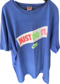 Nike vintage “Just Do It” T Shirt Made in Canada Men’s XL