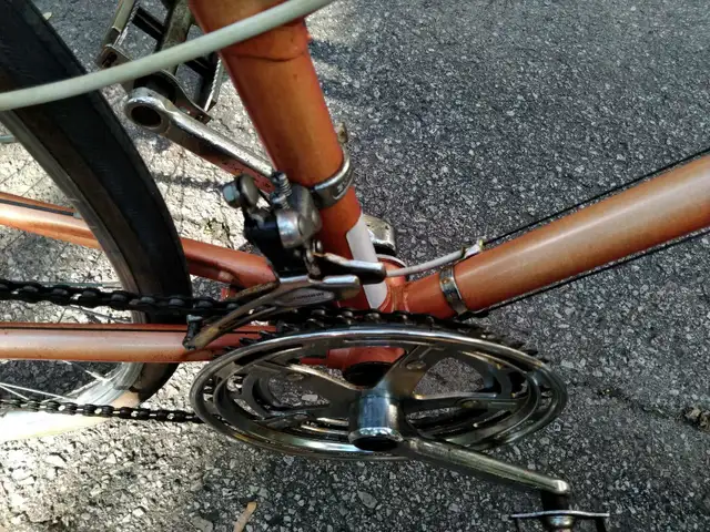 Vintage Bicycle in Cruiser, Commuter & Hybrid in City of Montréal - Image 4