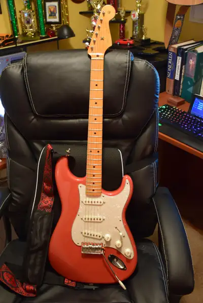Fender Strat Limited Special Edition Classic Series 50's, View more