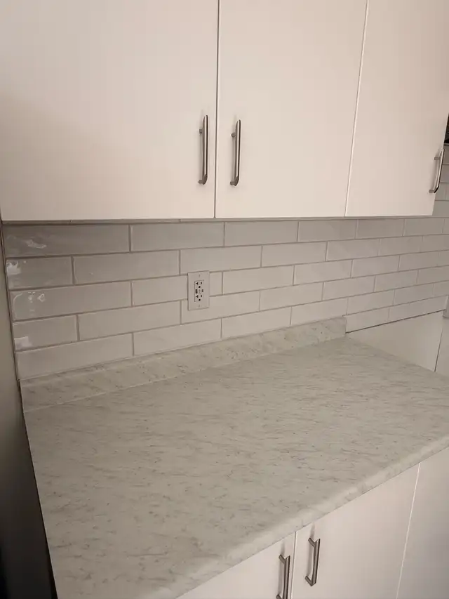 Professional kitchen backsplash installation 437431576738539522