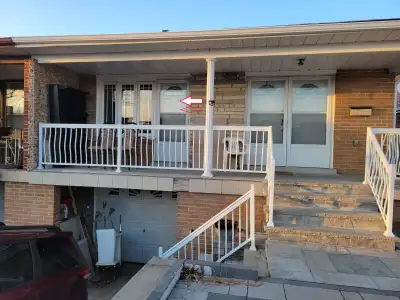 A new unit withinside of a house, it is on 2nd floor. Separate entrance, kitchen, shower room, washr...