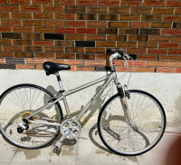 Jamis hybrid bicycle 