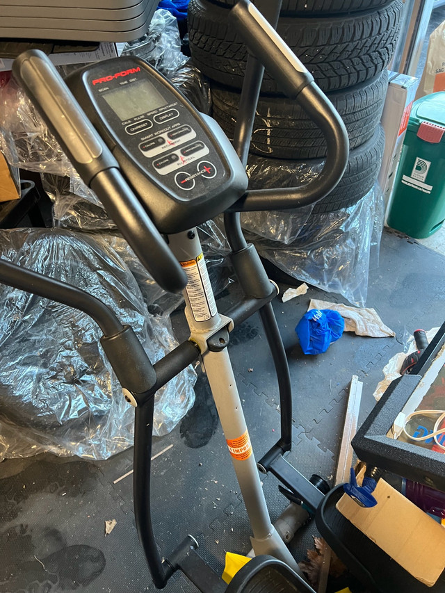 Eliptical/Stationary Bike  in Exercise Equipment in Oshawa / Durham Region