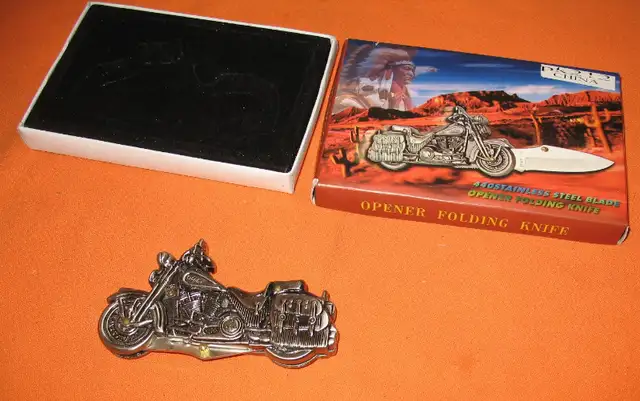 Knife Motorcycle /Bike #PK212 -Open Folding - Brand New In Case in Arts & Collectibles in Edmonton - Image 4
