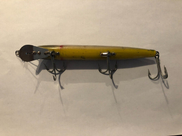 CISCO KID FISHING LURE - I WANT TO BUY in Fishing, Camping & Outdoors in Medicine Hat - Image 4
