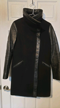Danier Black Leather/Wool Winter Coat Ladies Size XS
